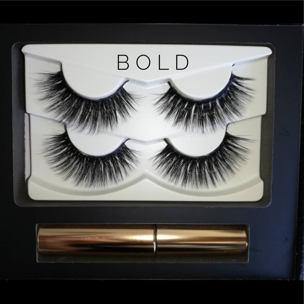 Magnetic lash kit with magnetic eyeliner